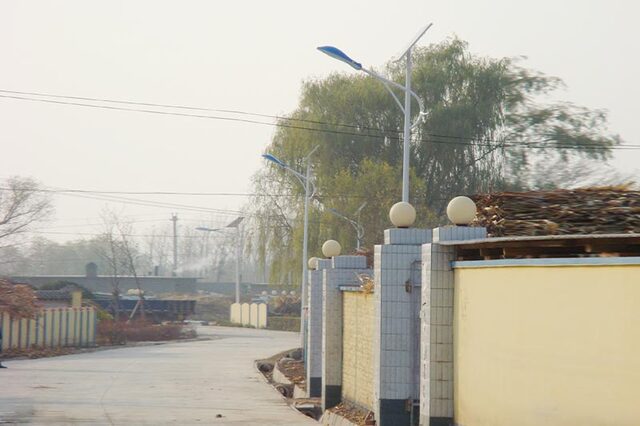 光伏路灯